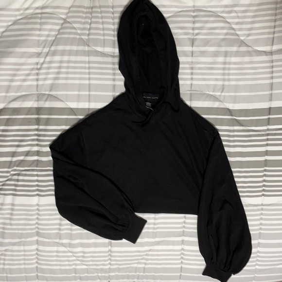 Nordstrom Rack cropped hoodie - NWOT - Picture 1 of 3